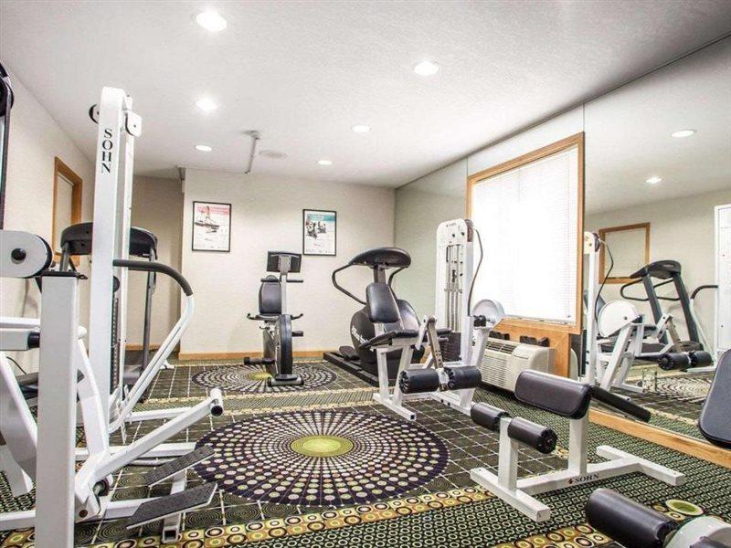 Inn Comfort Near I-57 Bourbonnais
