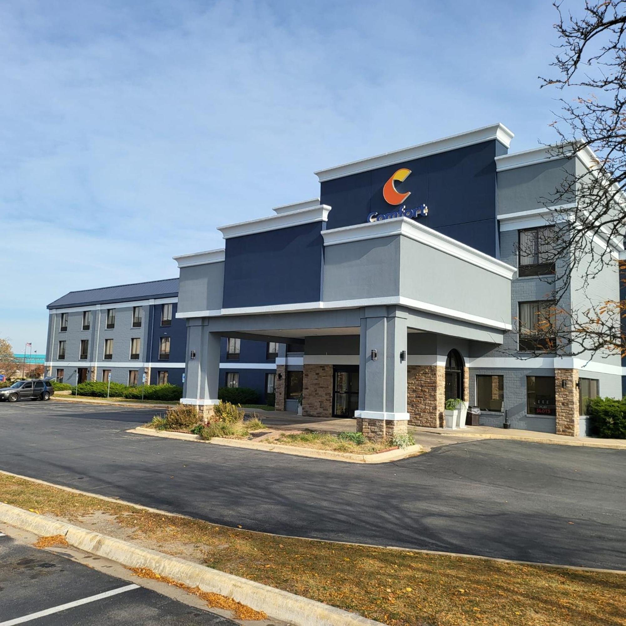 Inn Comfort Near I-57